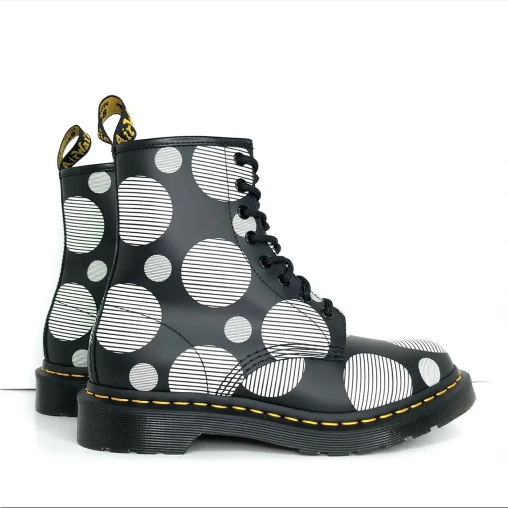 Dr. Martens Polka Dot Combat Boots NEW IN BOX - Picture 2 of 11